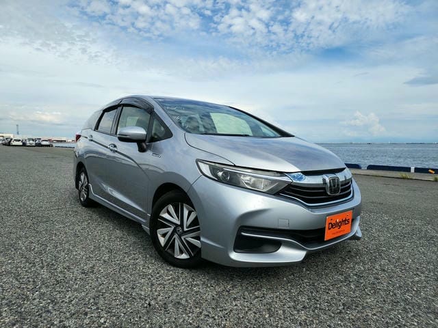 HONDA SHUTTLE HYBRID HONDA SENSING 2018/9