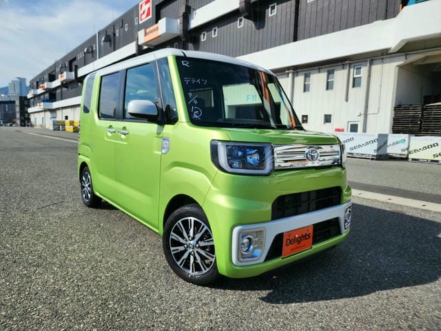TOYOTA PIXIS MEGA  2018/12