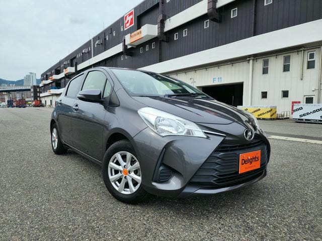 TOYOTA VITZ F 2018/2