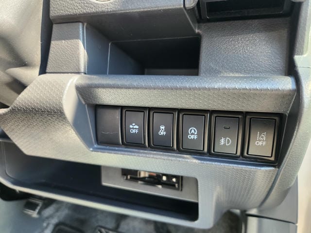 4966418