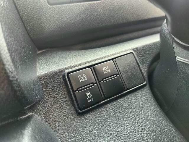 4967222
