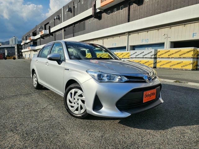 TOYOTA COROLLA AXIO HYBRID  2018/9