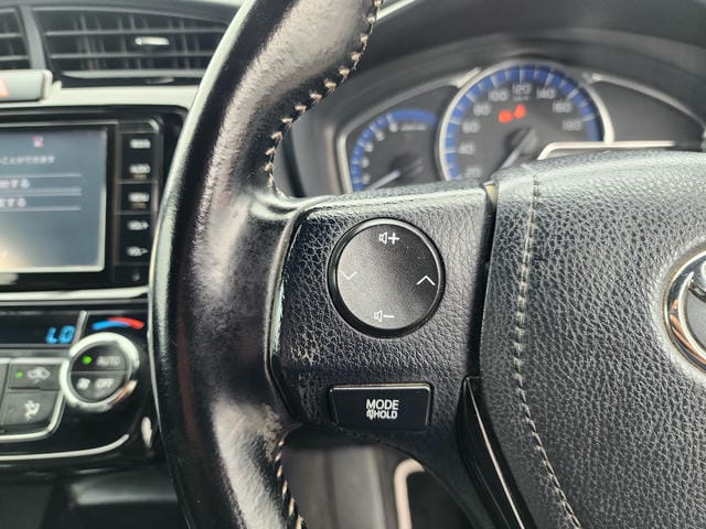 4972718