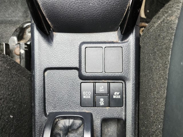 4972722