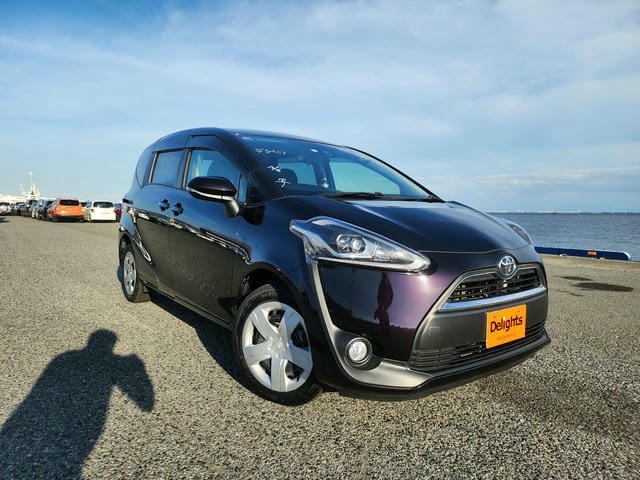 TOYOTA SIENTA G CUERO 2018/4