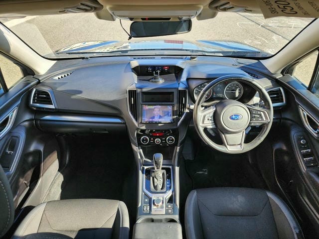 497498