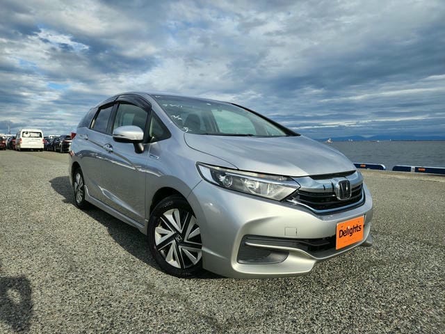 HONDA SHUTTLE HYBRID HONDA SENSING 2018/9