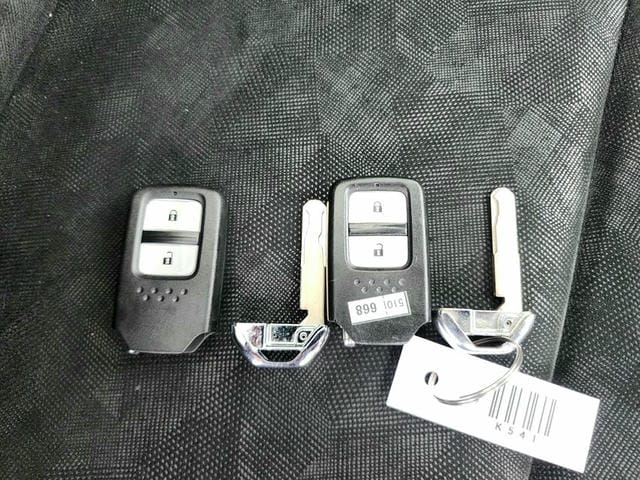 4976017