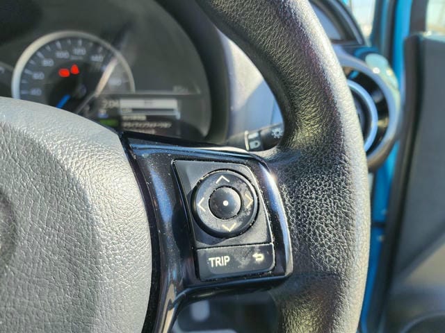 4976319