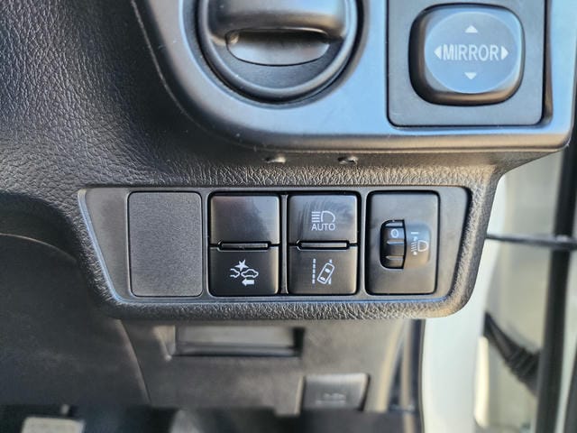 4978017