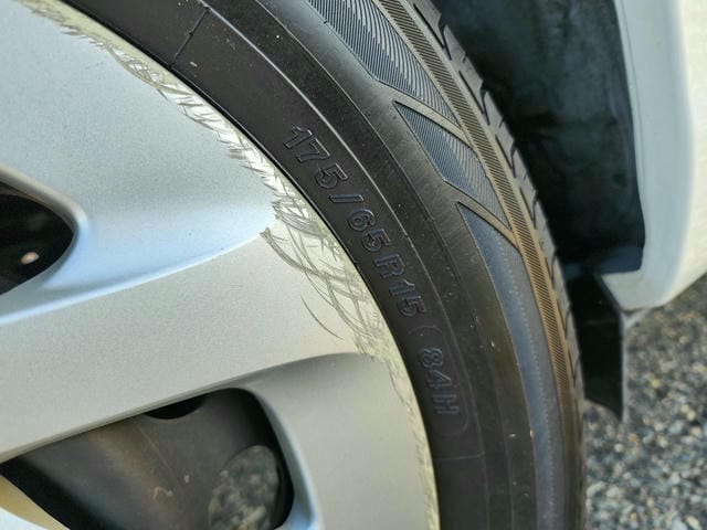 4978120