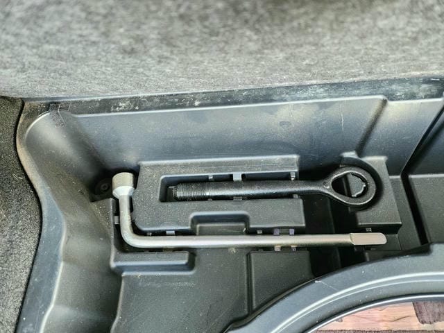 4978214