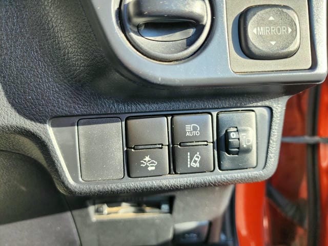 4978219