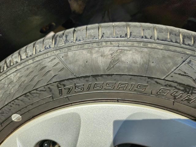4978221