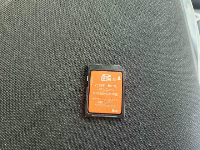 4978438