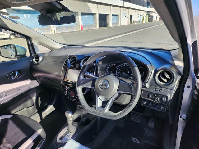 497976