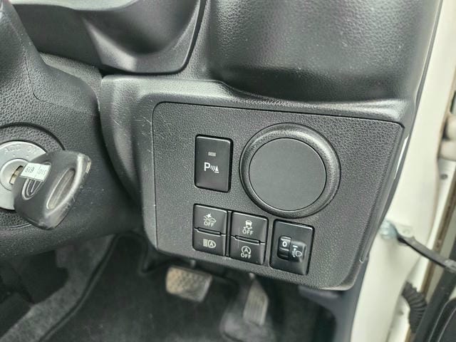 4981216
