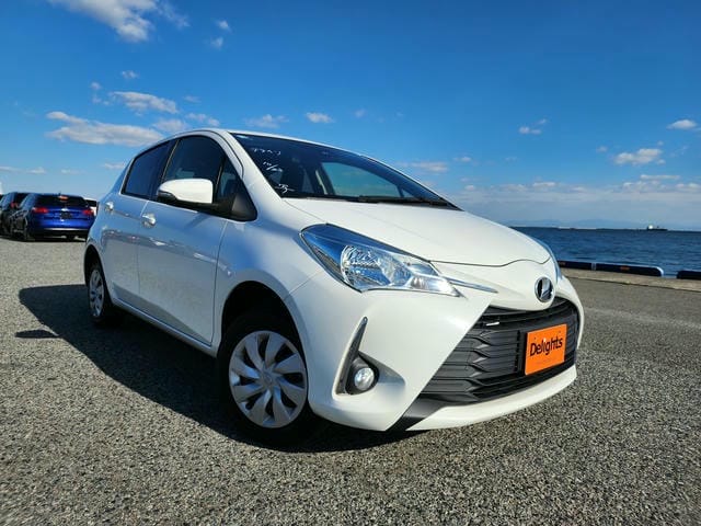 TOYOTA VITZ F 2018/10