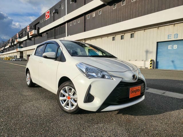 TOYOTA VITZ F 2018/10