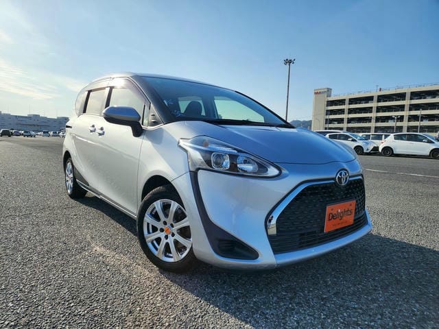 TOYOTA SIENTA X 2018/9