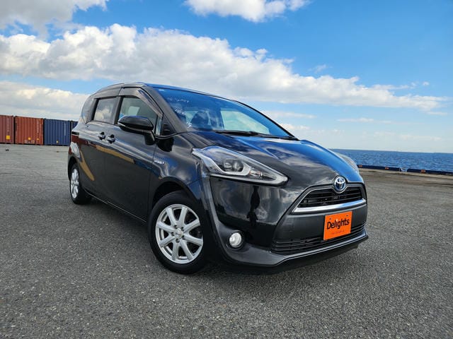 TOYOTA SIENTA HYBRID G CUERO 2018/3