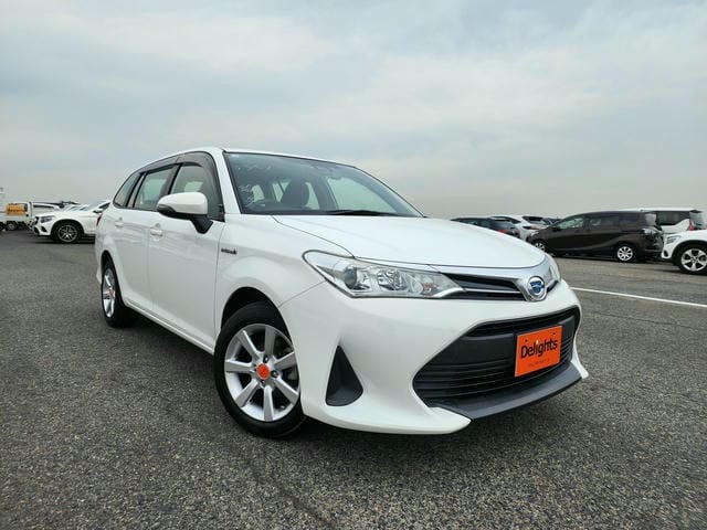 TOYOTA COROLLA FIELDER HYBRID  2018/10