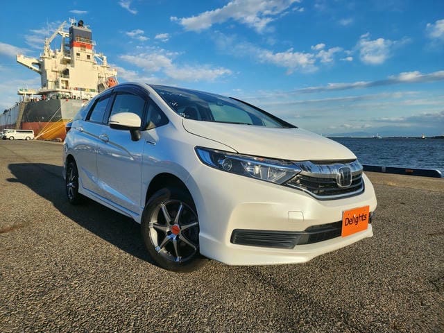 HONDA SHUTTLE HYBRID HONDA SENSING 2019/10