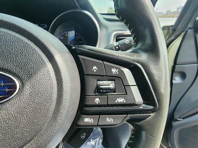 5046921