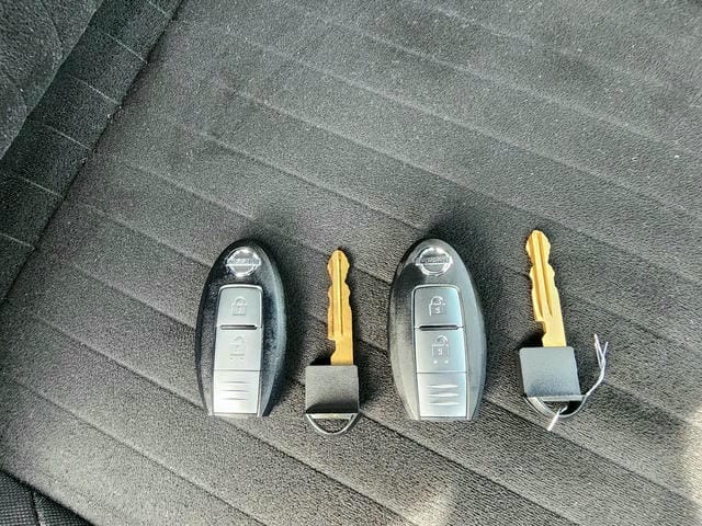 5048715