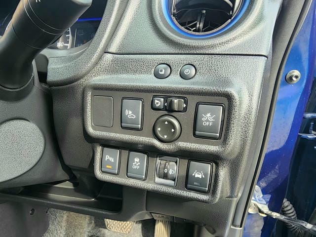 5048716