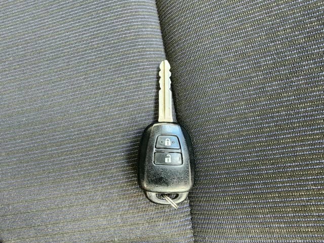 5050717