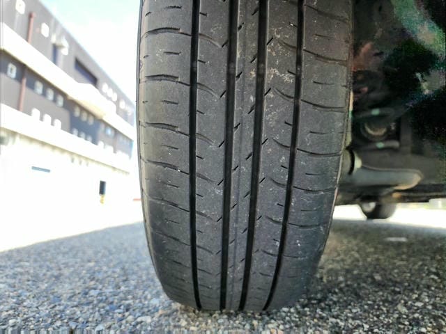5052123
