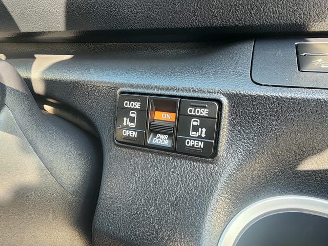 5056020