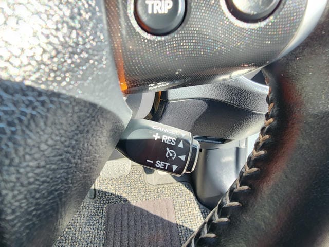 5056022