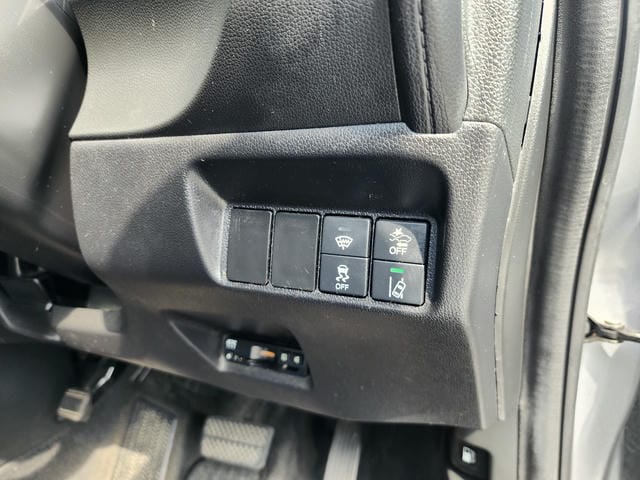 5056718
