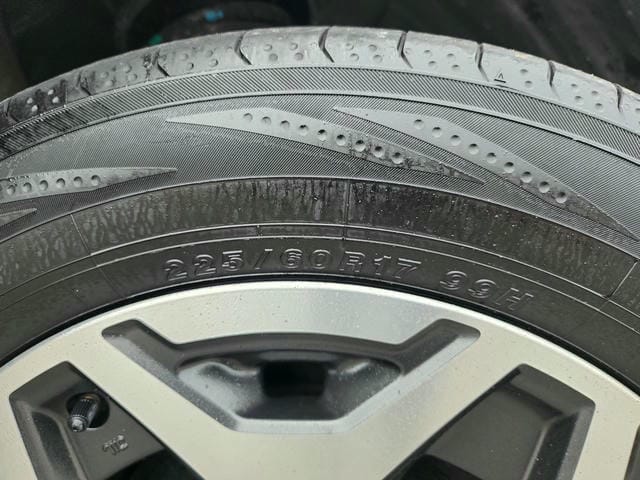 5056928