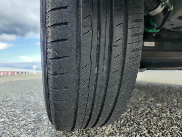 5057829