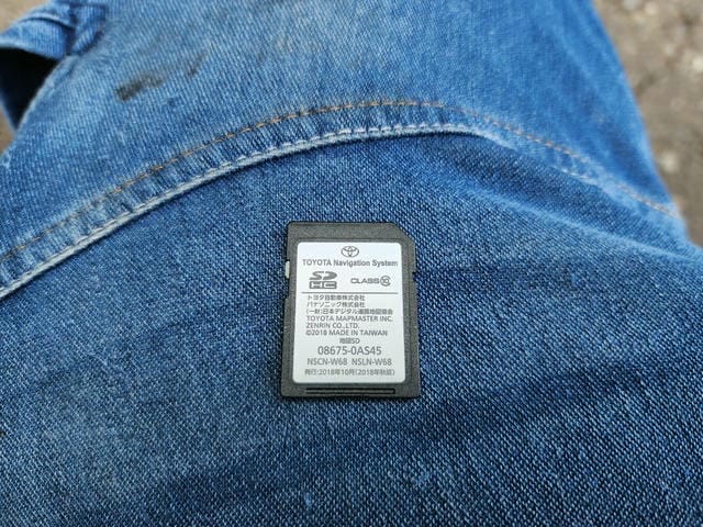 5057848