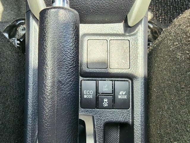 5057919