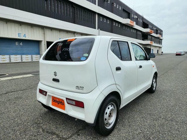505961