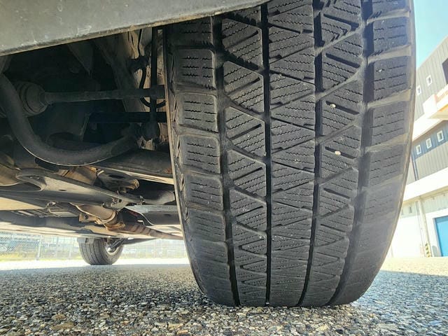 5061330