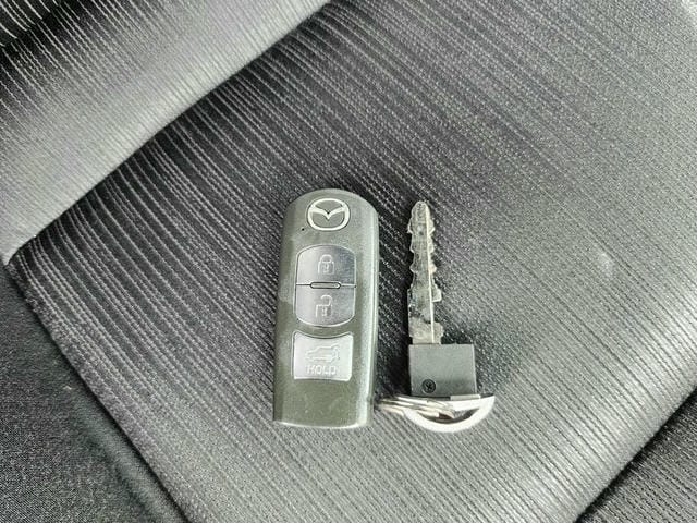 5061923