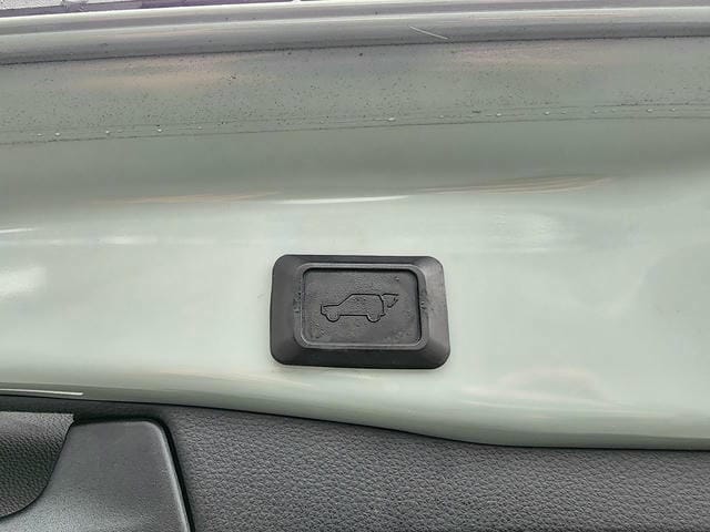 5062713