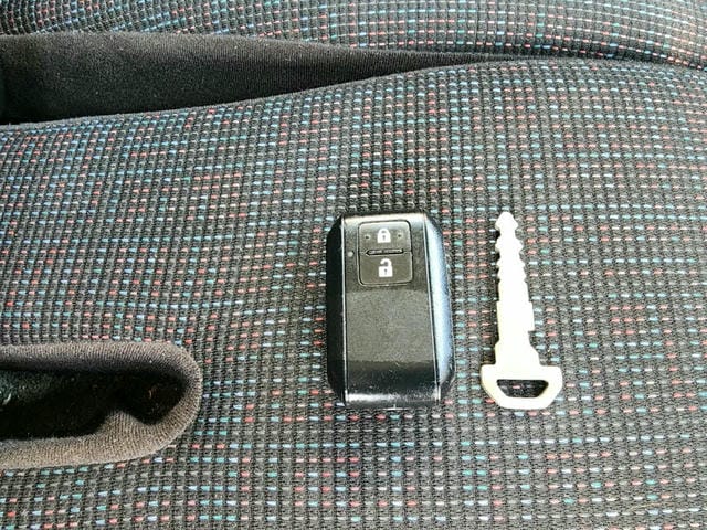 5063717