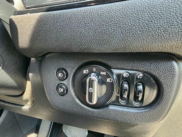 5064417