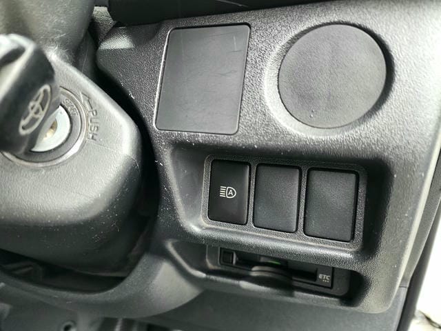 5065617