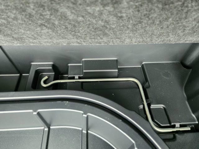 5067013