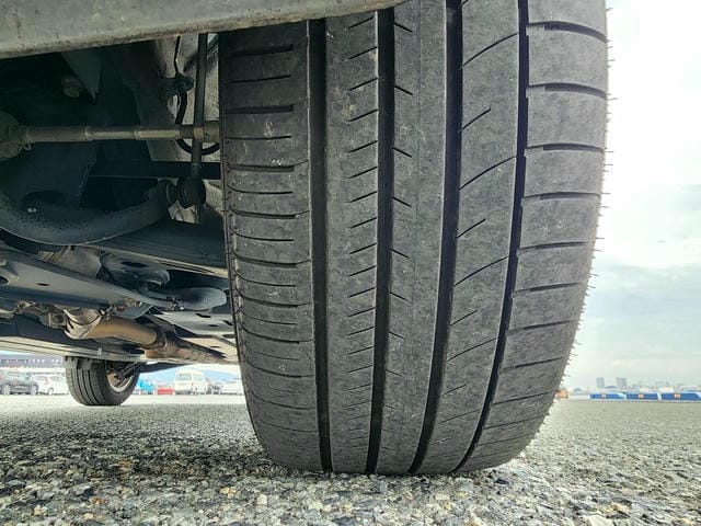 5067734