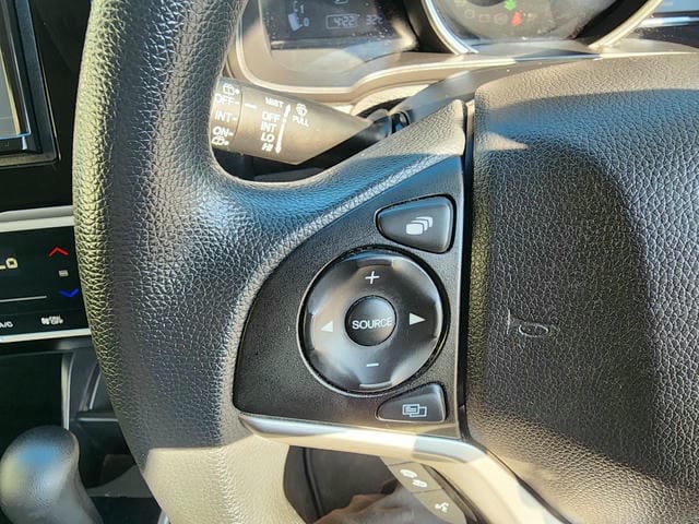 5068218