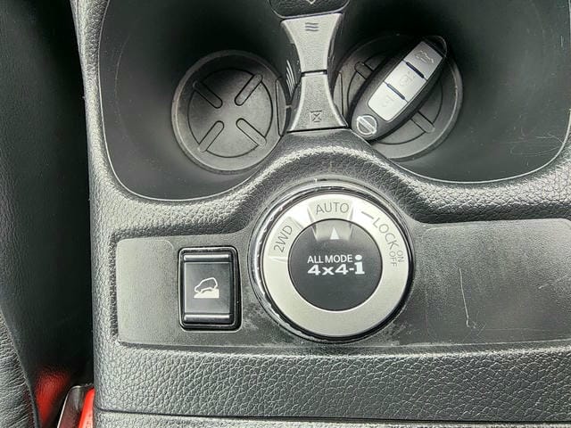 5068822